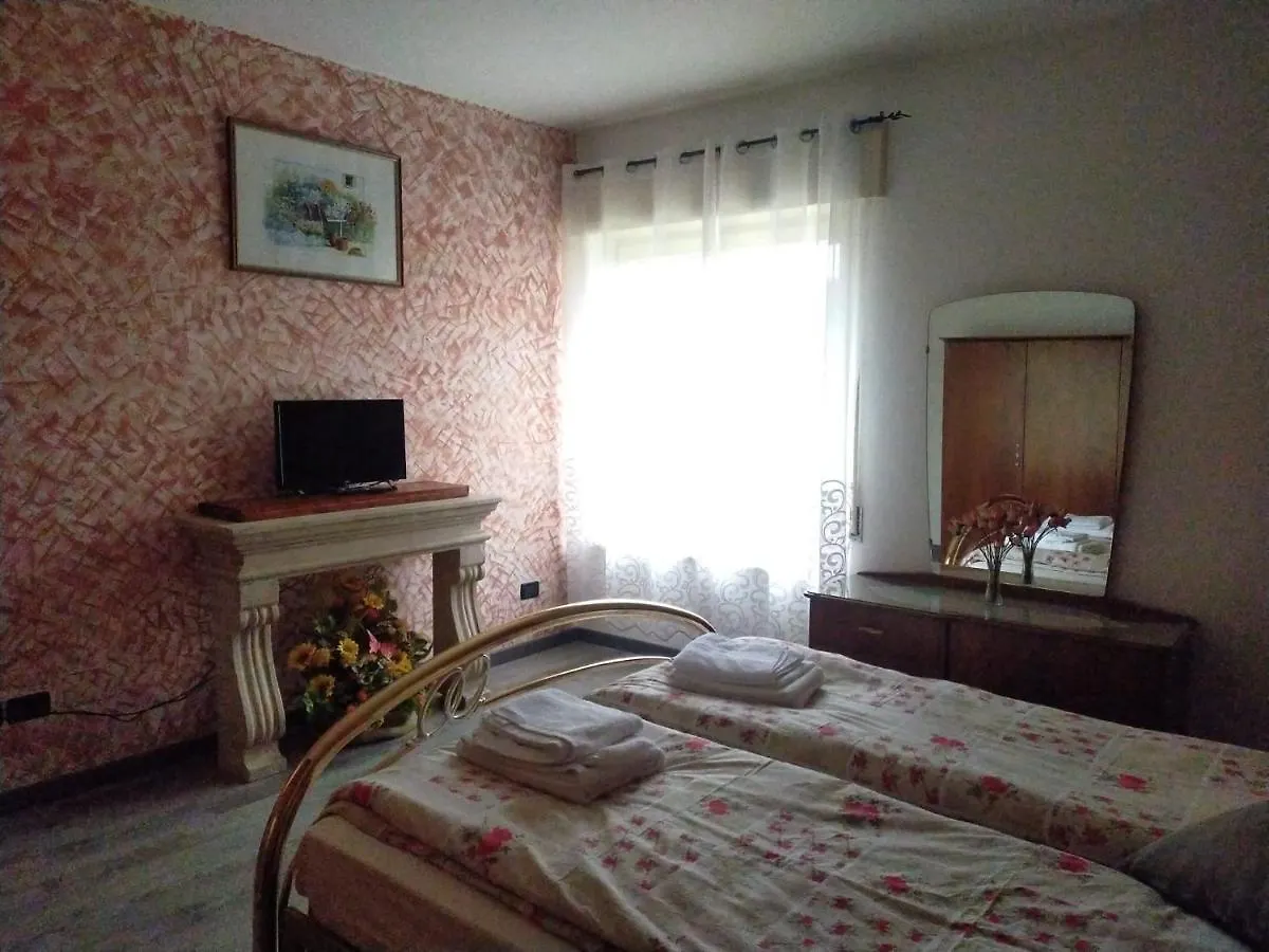 La Casa Di Nello Apartment Pedemonte
